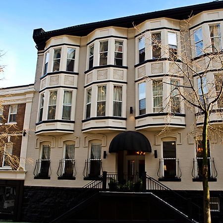 Victorian Hotel Ванкувър Екстериор снимка