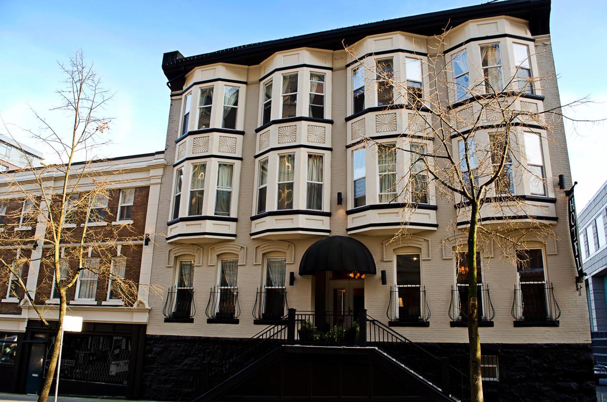 Victorian Hotel Ванкувър Екстериор снимка